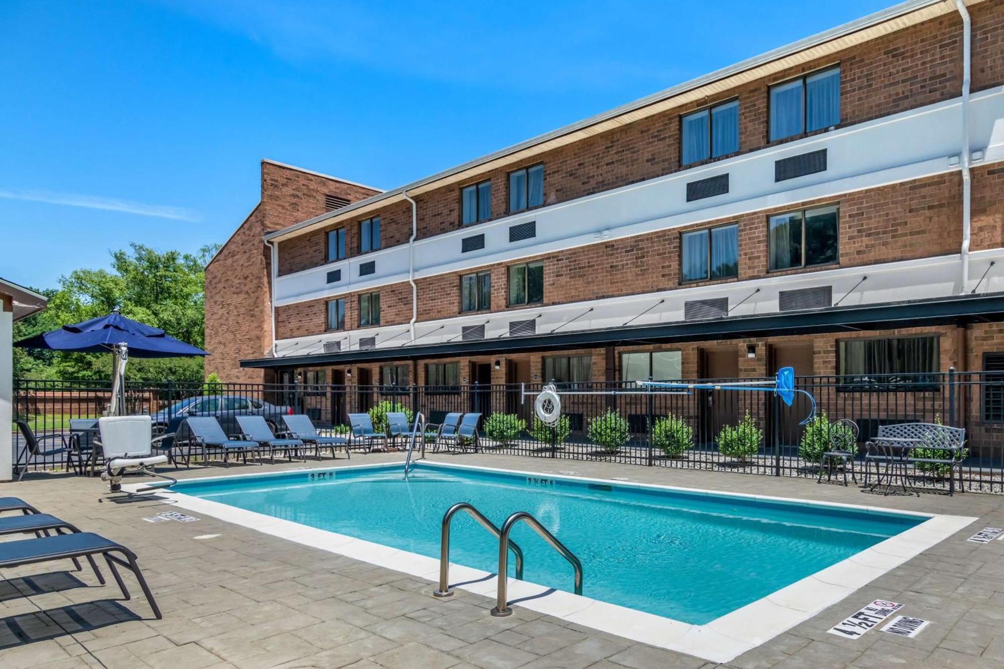 Best Western Atlanta-Marietta Ballpark Hotel Waterford Ngoại thất bức ảnh