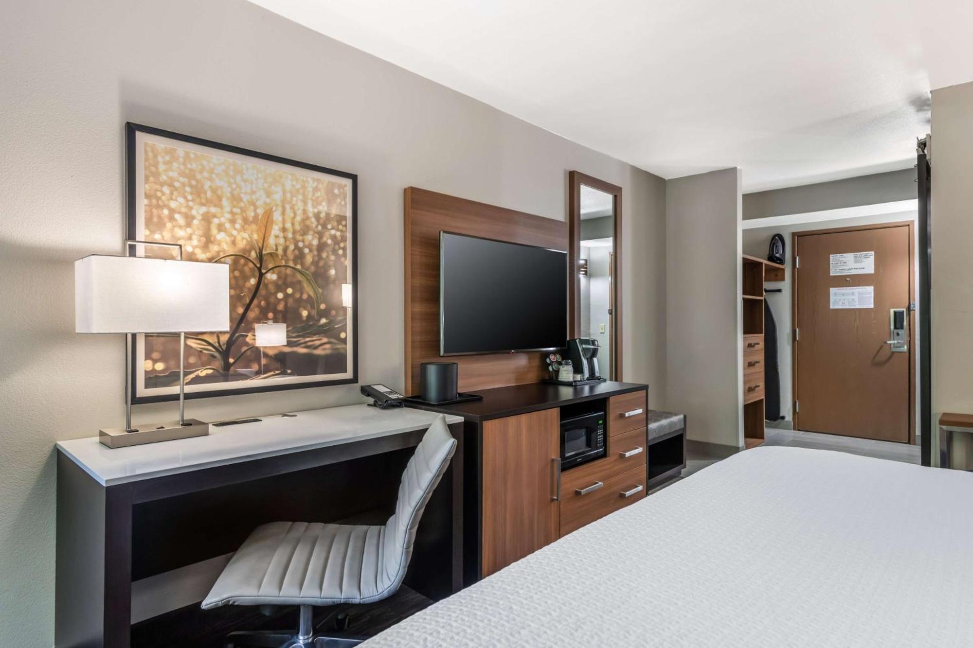 Best Western Atlanta-Marietta Ballpark Hotel Waterford Ngoại thất bức ảnh