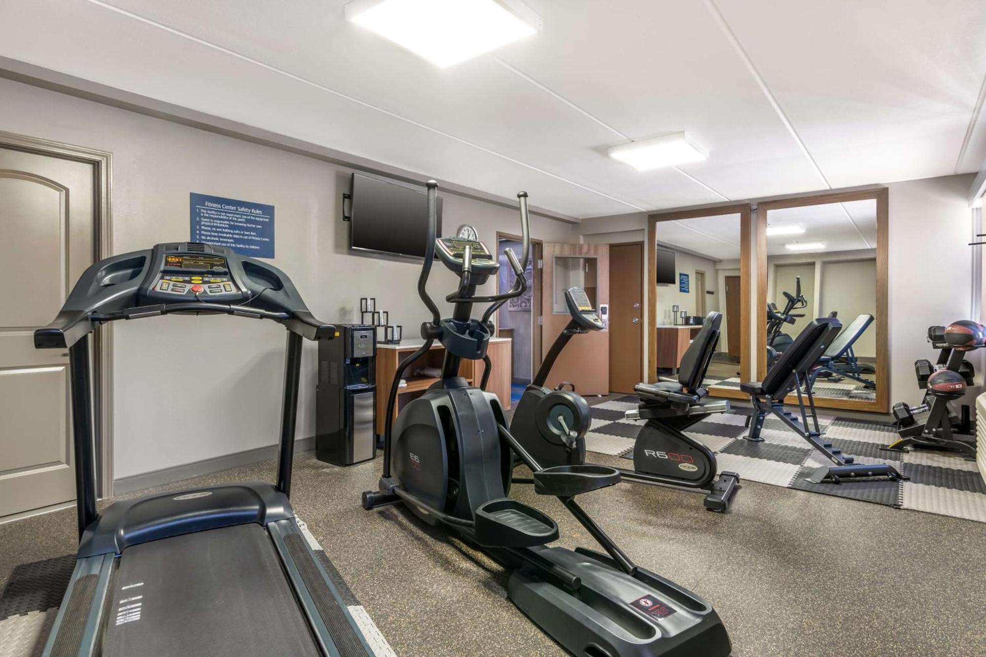 Best Western Atlanta-Marietta Ballpark Hotel Waterford Ngoại thất bức ảnh